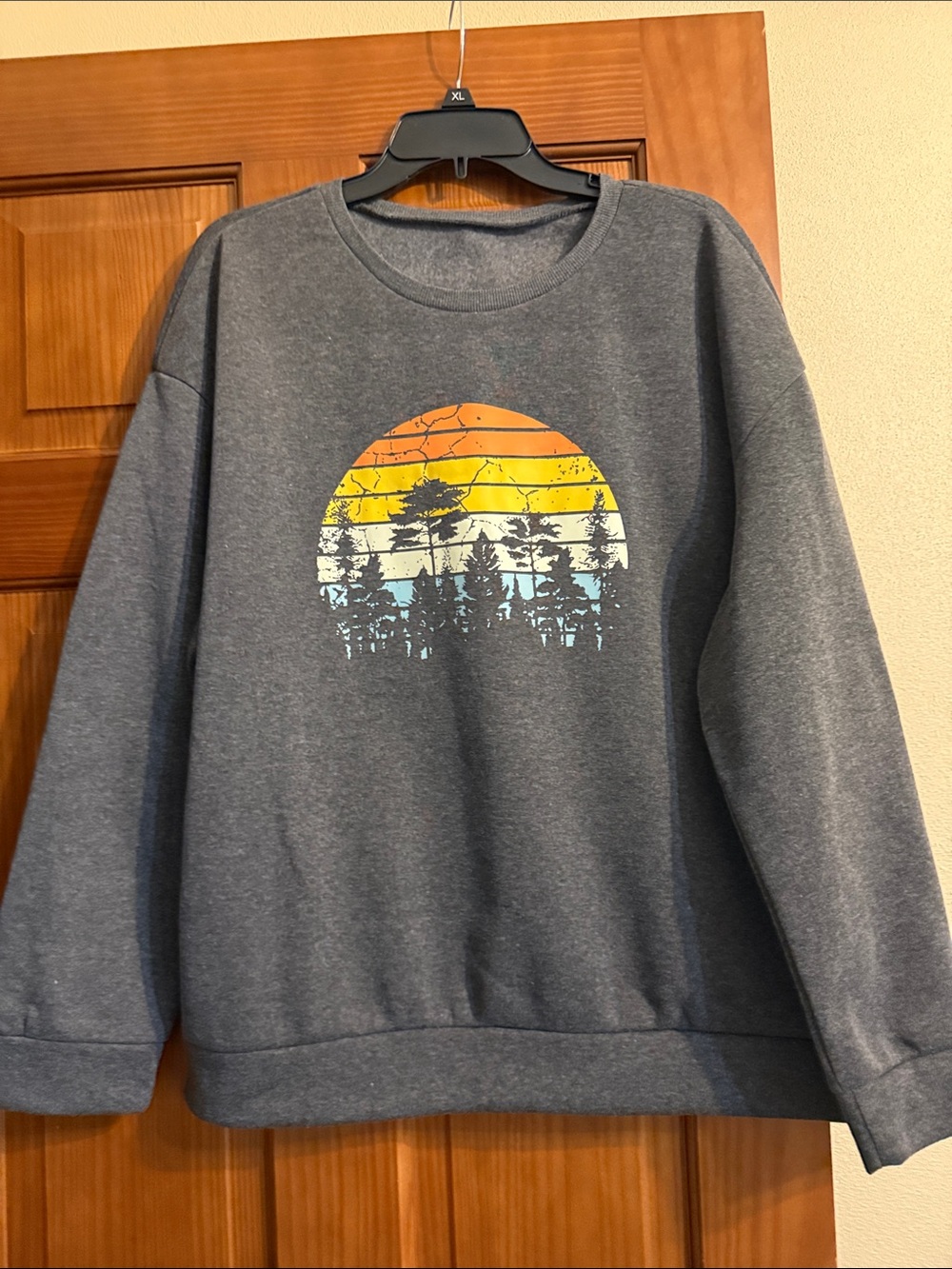 Brand new women’s size XLGray Graphic Crewneck Sweatshirt - Scenic Sunset Design